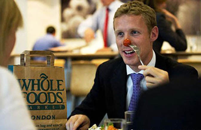 破产姐妹MAX杂志大片，尽显女王气质