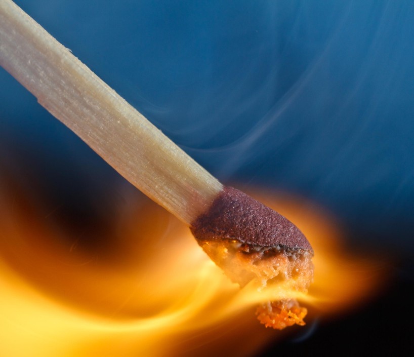 火柴的一生 作者 Steen Nielsen.jpg