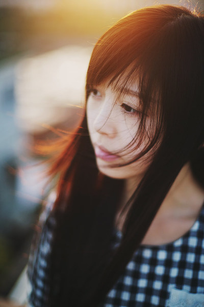 后期加强逆光色调 逆光人像调色教程