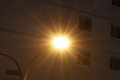 新锐超广角 佳能EF 16-35mm F4L评测