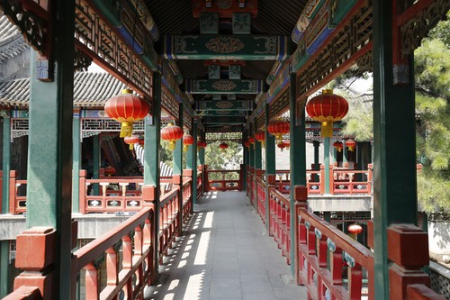 新锐超广角 佳能EF 16-35mm F4L评测