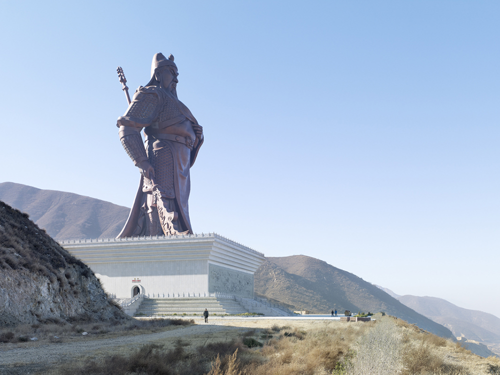 关羽像，运城，中国，262ft(约80米)，2010