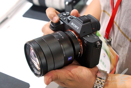 不止4240万像素 索尼A7RII现场上手体验 不止4240万像素 索尼A7RII现场上手体验