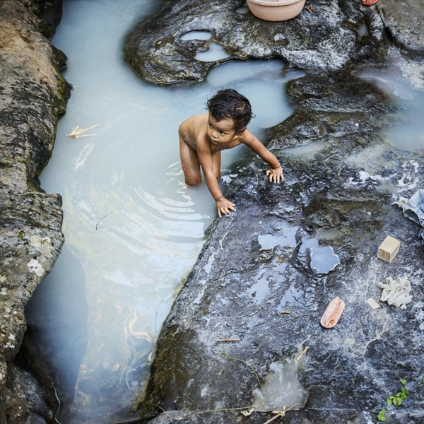 印度母系氏族部落梅加拉亚邦的女童 印度母系氏族部落梅加拉亚邦的女童