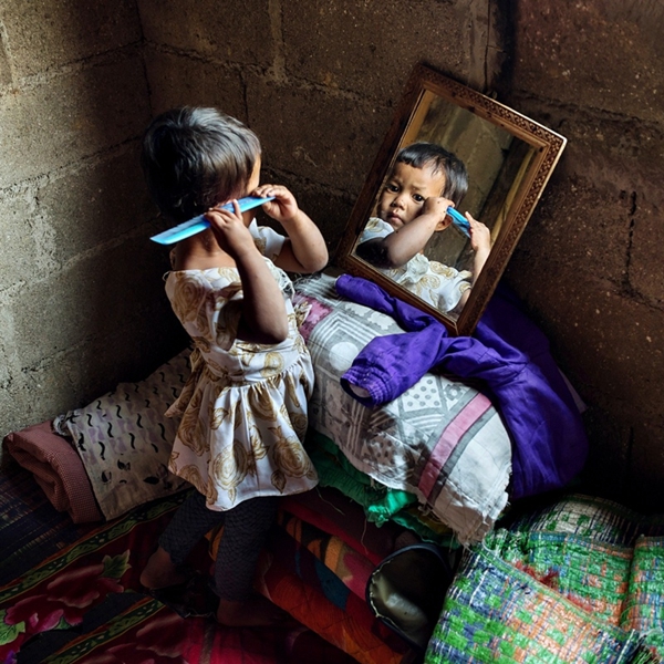 印度母系氏族部落梅加拉亚邦的女童 印度母系氏族部落梅加拉亚邦的女童