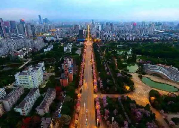 天空茶座(第2期)】对话“机长”黄孝邦