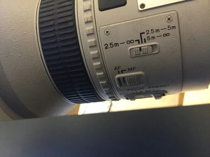 发现罕见佳能300mmF1.8镜头 全球仅存4支 发现罕见佳能300mmF1.8镜头 全球仅存4支