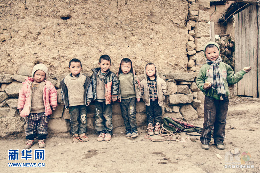 纪实摄影:大凉山里的孩子们