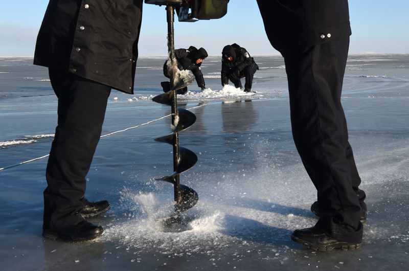 “冰警”，在零下38℃坚守