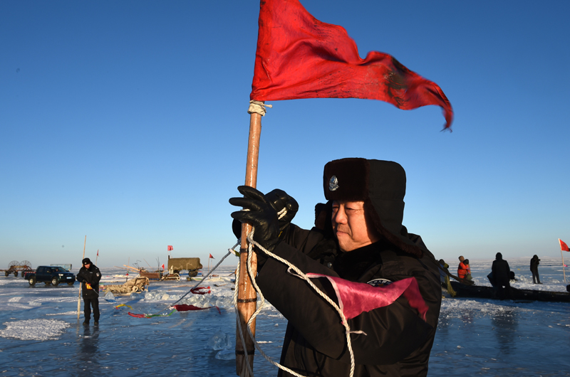 “冰警”，在零下38℃坚守