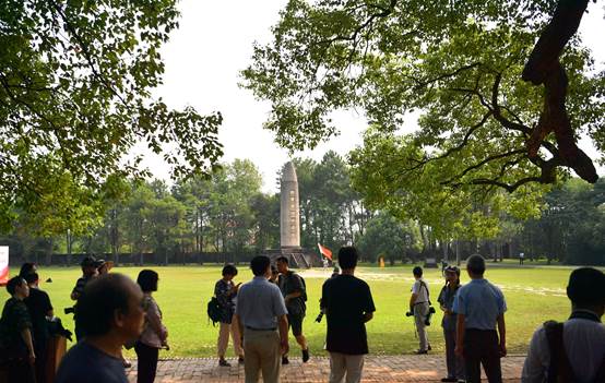 “庆祝新中国成立70周年——聚焦红色故都”全国主流媒体新闻摄影采访活动启动 “庆祝新中国成立70周年——聚焦红色故都”全国主流媒体新闻摄影采访活动启动