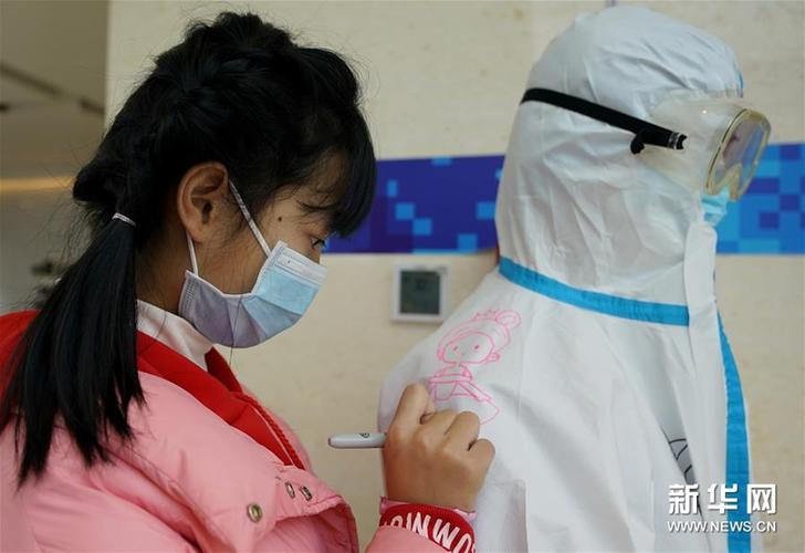 （聚焦疫情防控）（2）“小画家”的祝福