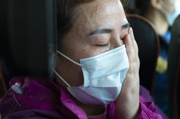 白衣战士，你的名字写满了这个春天！