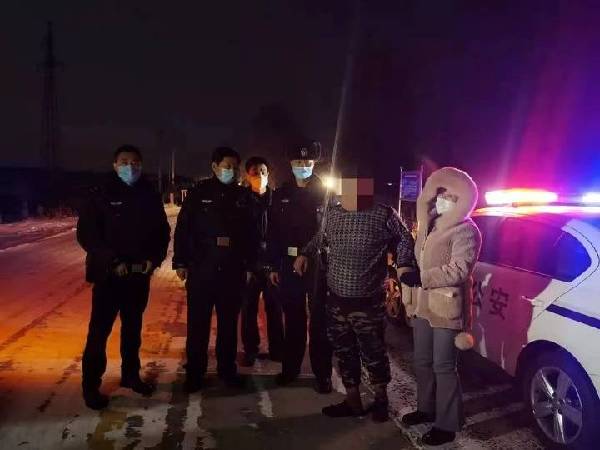 黑龙江:男子寒冬走失 警用无人机助其平安回家