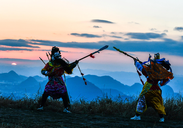 2022年旺旺杯“春节七天乐”新闻摄影征集活动定评会举行 2022年旺旺杯“春节七天乐”新闻摄影征集活动定评会举行