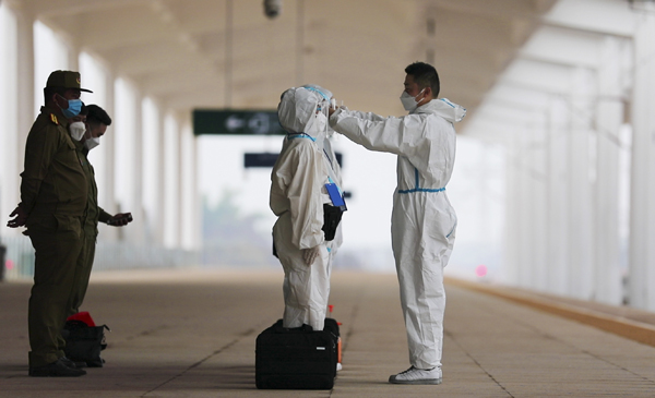 2022年旺旺杯“春节七天乐”新闻摄影征集活动定评会举行 2022年旺旺杯“春节七天乐”新闻摄影征集活动定评会举行