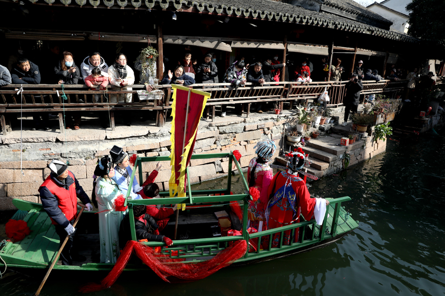 民俗文化“闹” 千年古村“活” 民俗文化“闹” 千年古村“活”