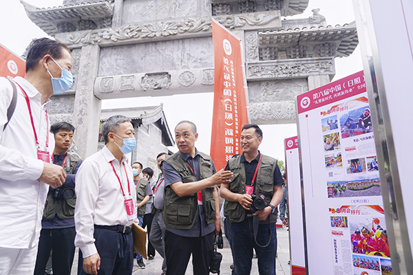 第六届中国(日照)新闻摄影周开幕 第六届中国(日照)新闻摄影周开幕