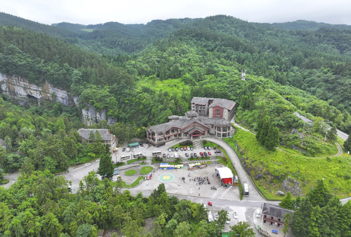 川渝新闻摄影名家记者走进彭水采访活动启幕 川渝新闻摄影名家记者走进彭水采访活动启幕