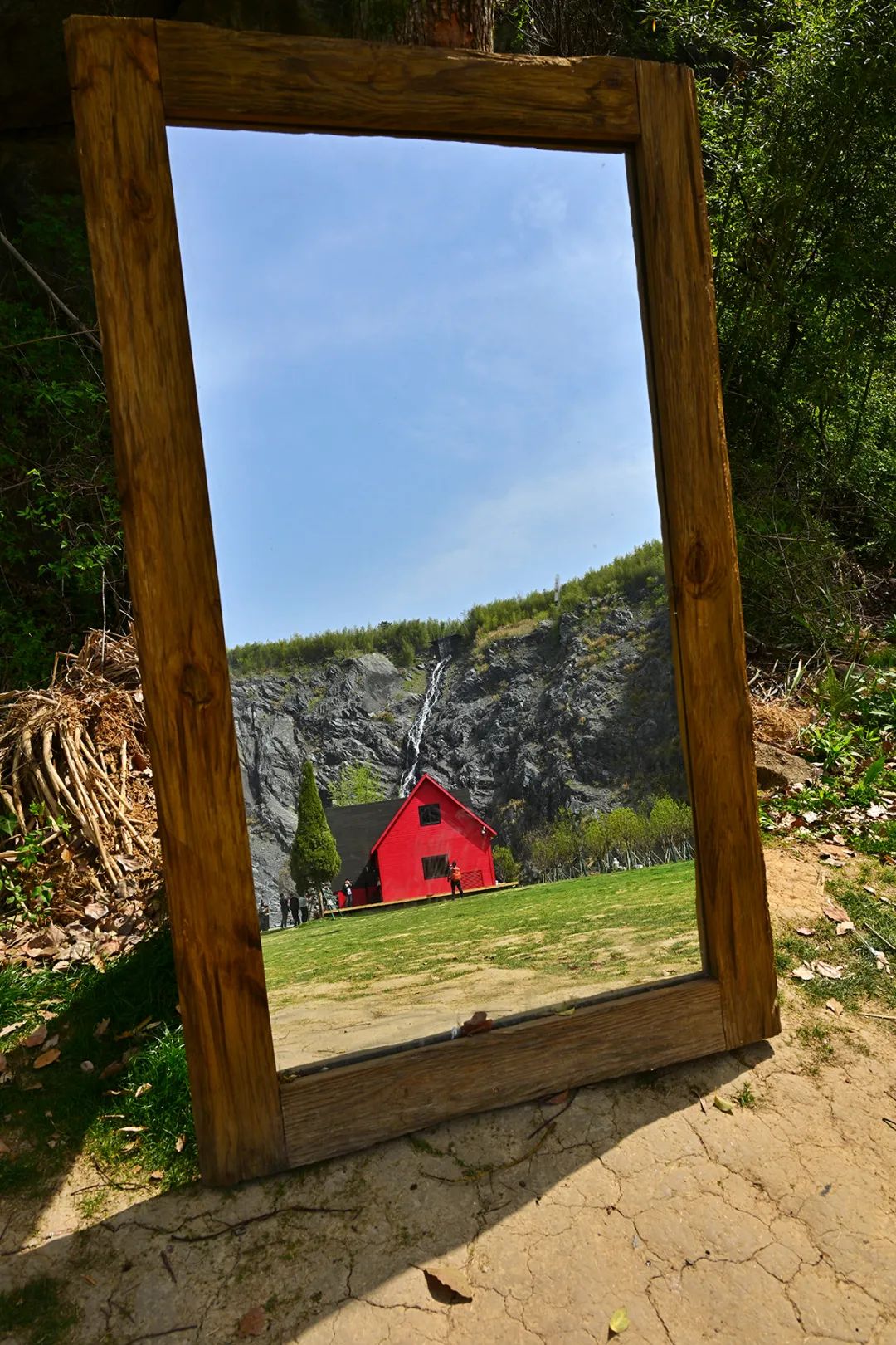 铸魂砺镜:马克思主义新闻观引领新时代影像实践