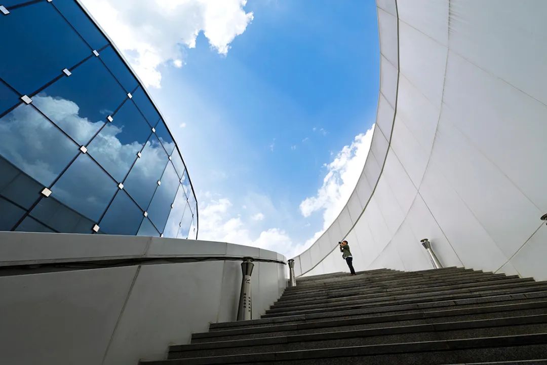 铸魂砺镜:马克思主义新闻观引领新时代影像实践