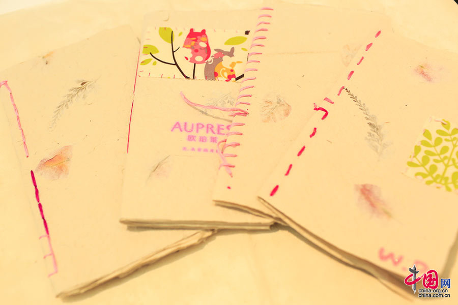 傣纸工艺:来自西双版纳的古老造纸术